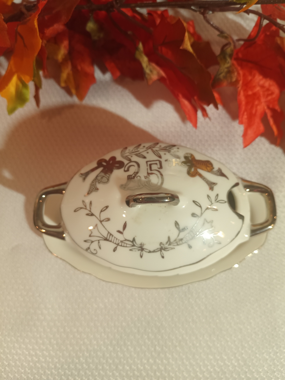 Lefton China 25th 1950's Gravy Boat